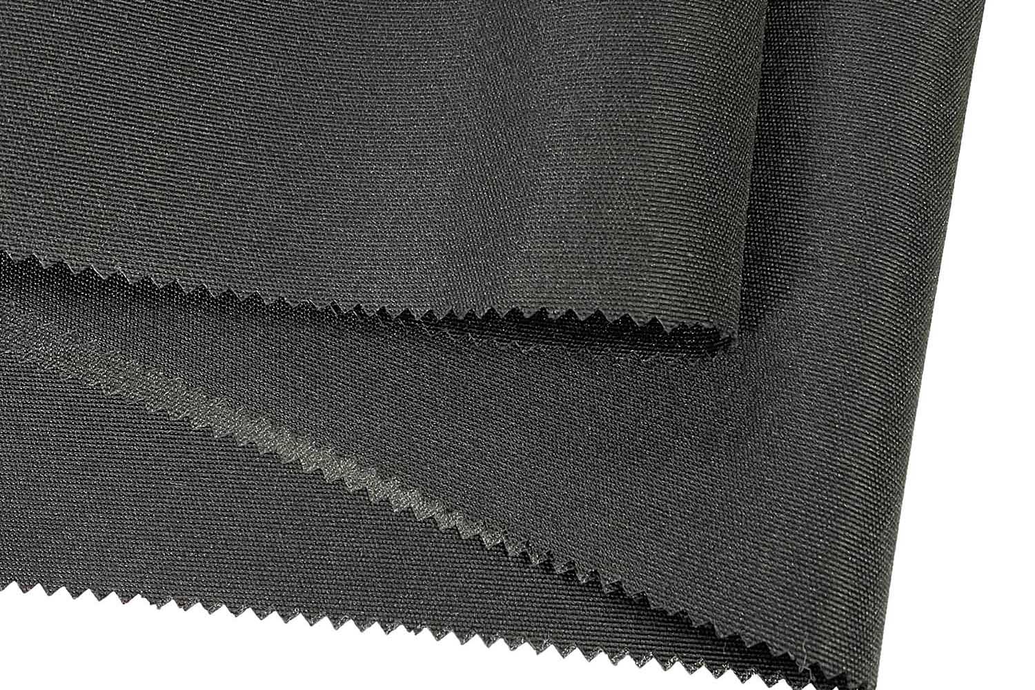 600d*900D/83T PU bevonattal